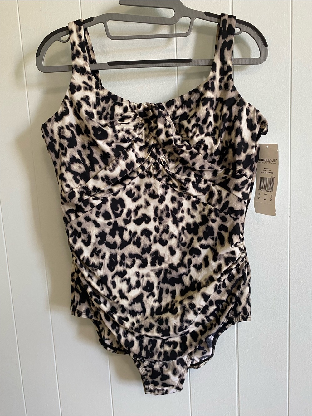 Miraclesuit Leopard-Print One-Piece Swimsuit in Black & Cream NWT Size 14 D